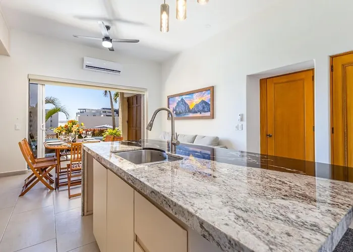 Apartment Beachfront Luxury W Pool *