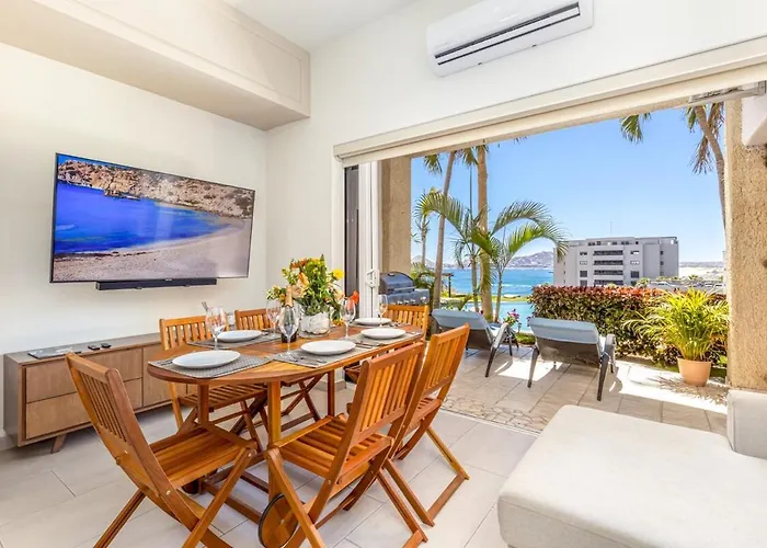 Beachfront Luxury W Pool Apartment Cabo San Lucas