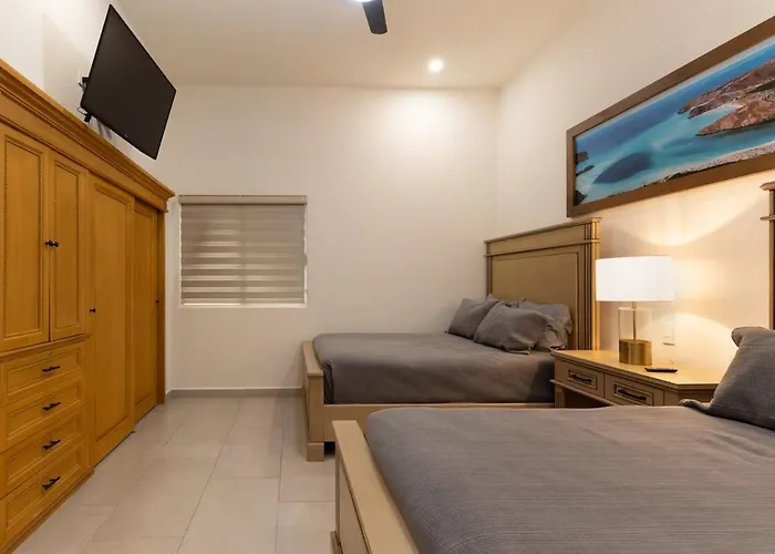 Apartment Beachfront Luxury W Pool *