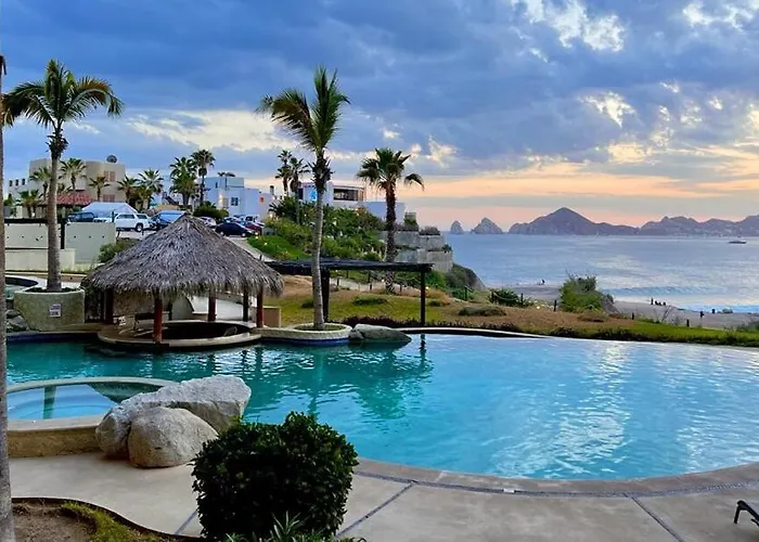 Beachfront Luxury W Pool Apartment Cabo San Lucas