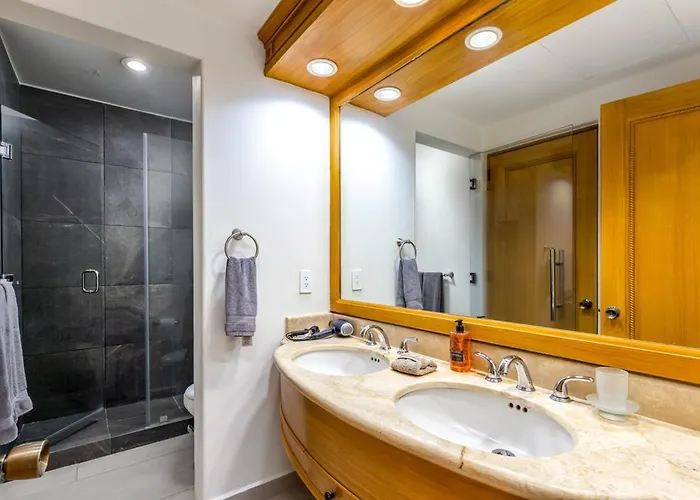 Beachfront Luxury W Pool Apartment Cabo San Lucas